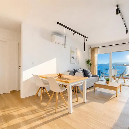 Monaco 1a Puerto - Barneda Apartment